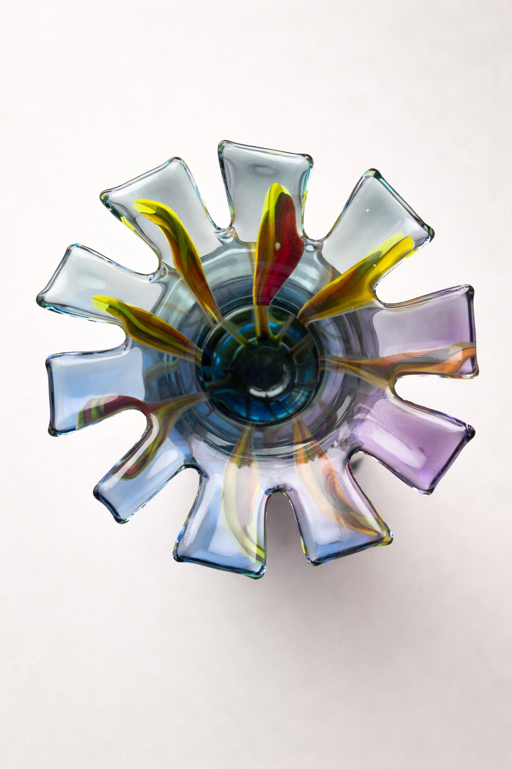 Kryształowy wazon dekoracyjny Iris