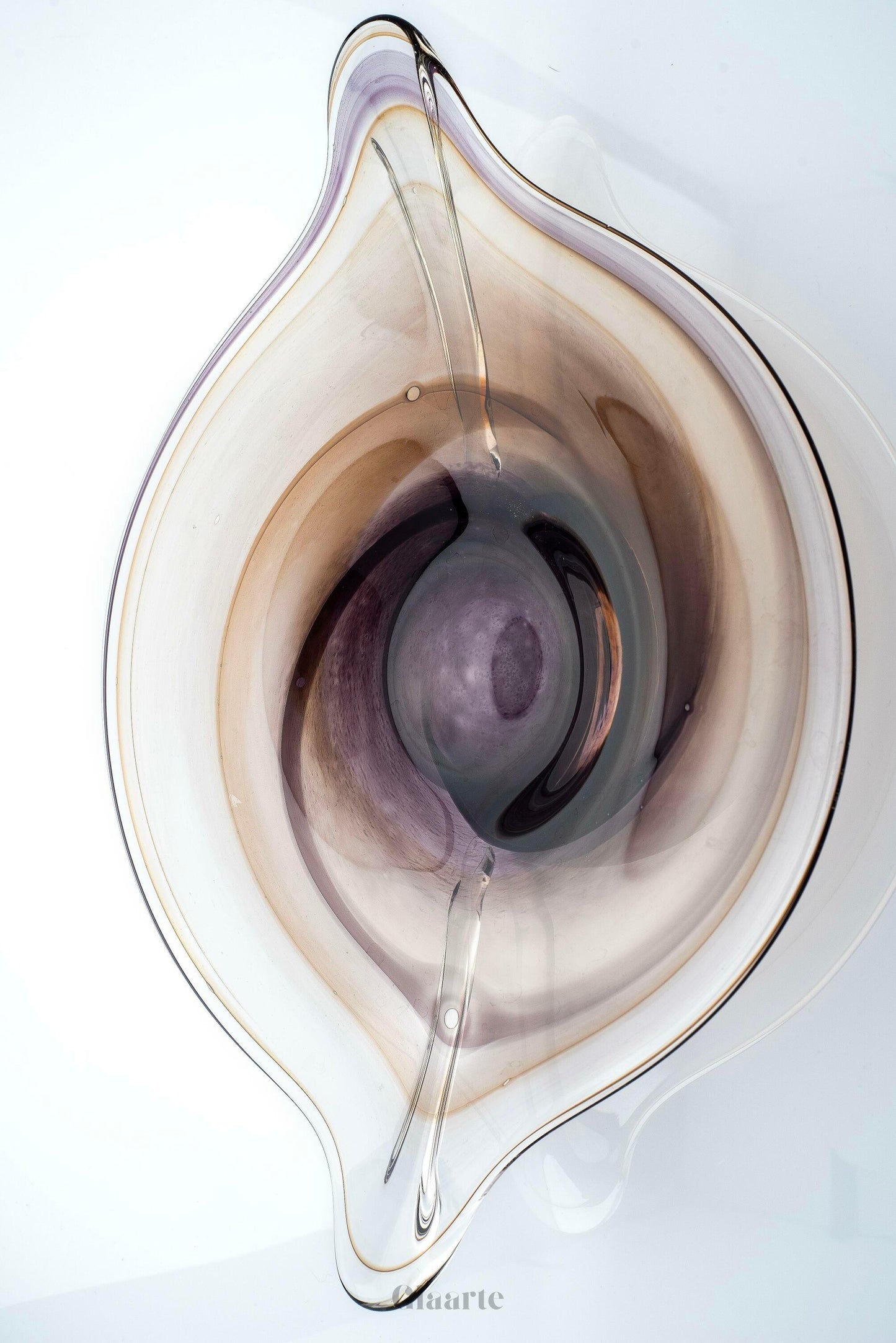 Szklana patera dekoracyjna Melanzana