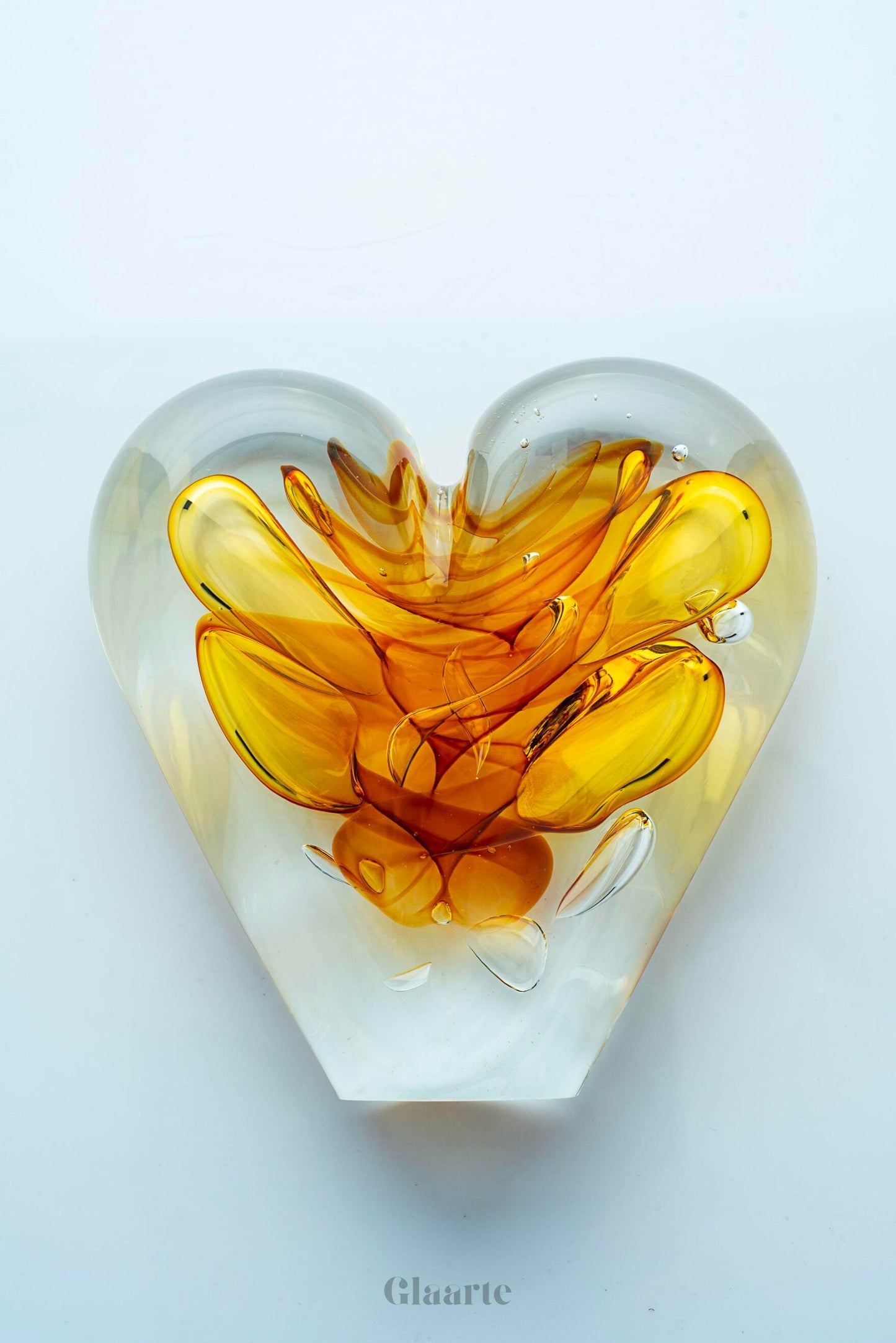 Kryształowy przycisk do papieru ozdoba Amor Gold - Glaarte