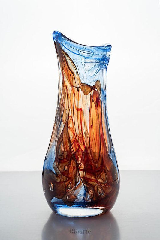 Szklany wysoki wazon dekoracyjny Fuego - Glaarte
