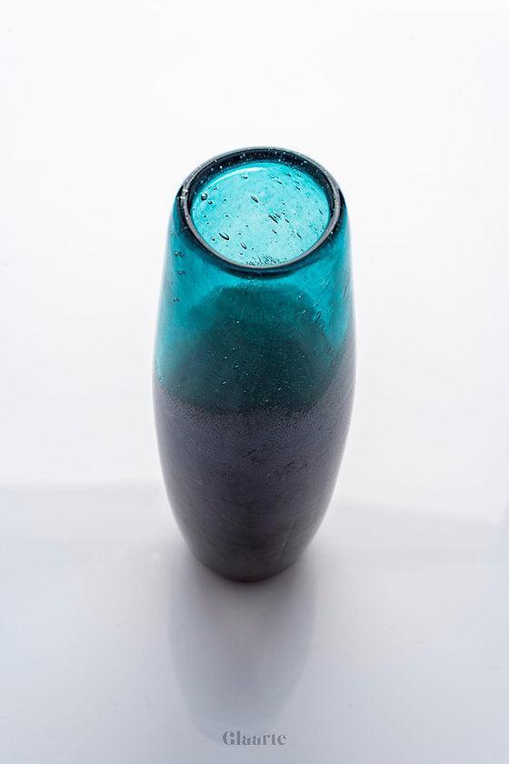 Szklany wazon dekoracyjny Huso Blue - Glaarte