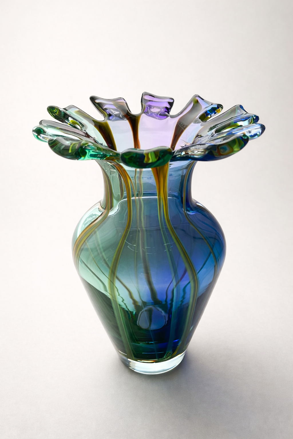 Kryształowy wazon dekoracyjny Iris