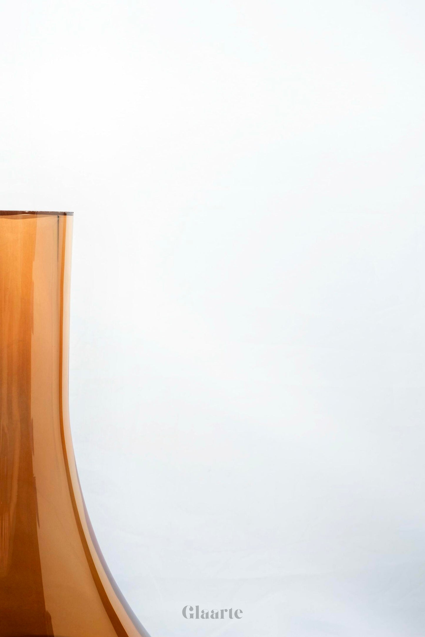 Wysoki szklany wazon dekoracyjny Matraz