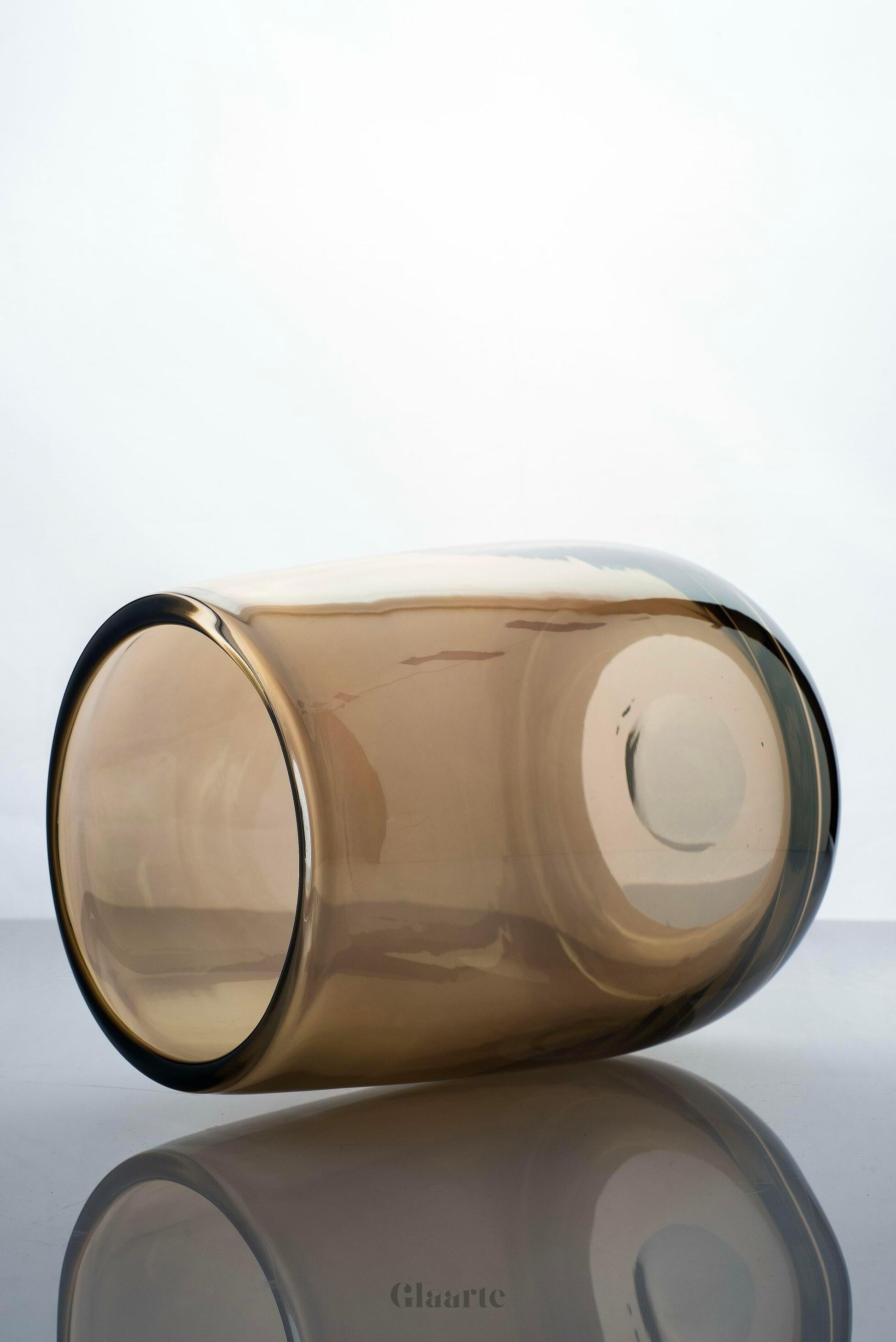 Szklany wazon dekoracyjny RAME - Glaarte