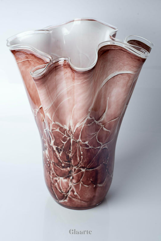 Szklany wysoki wazon dekoracyjny Uzu - Glaarte