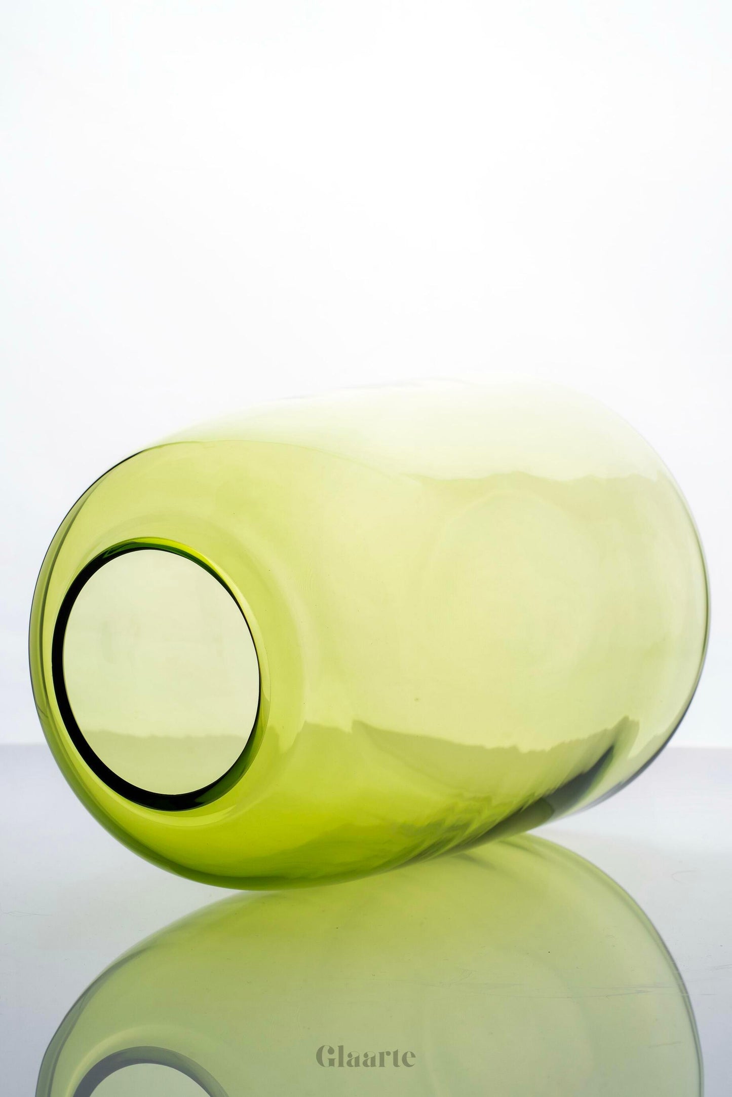 Wysoki szklany wazon dekoracyjny Vasetto Pistacchio - Glaarte