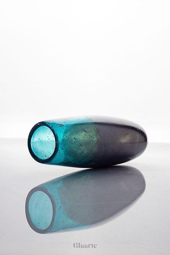 Szklany wazon dekoracyjny Huso Blue - Glaarte
