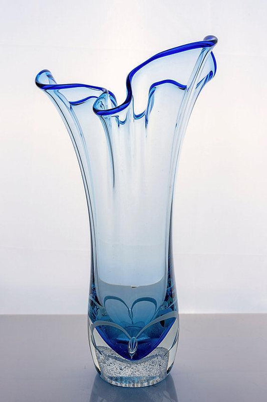 Kryształowy wysoki wazon dekoracyjny Silk - Glaarte