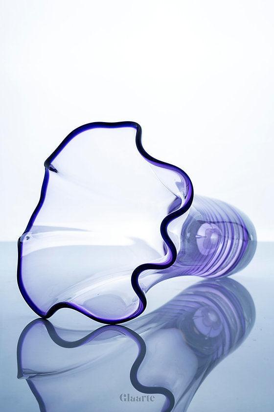 Kryształowy wysoki wazon dekoracyjny Silk Viola - Glaarte